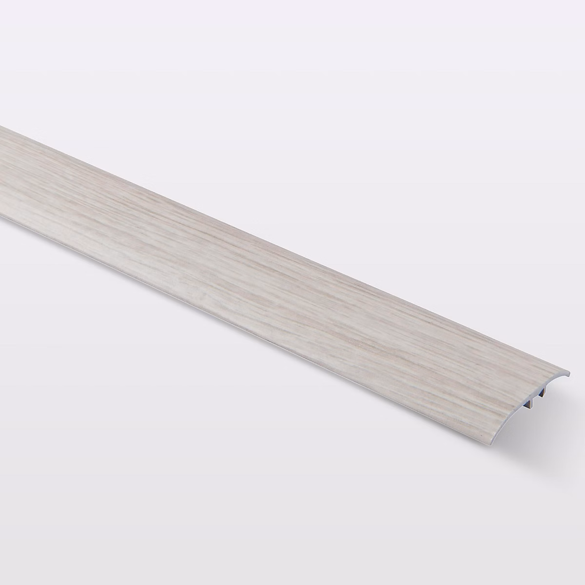 Barre de seuil en aluminium auto-adhésif – effet chêne blanchi GoodHome, décor 145, L.930 x l.37 mm