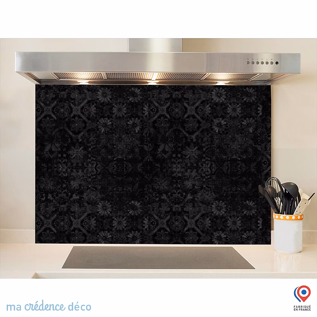 Crédence cuisine fond de hotte Carrelage et arabesque Noir – Alu composite, L 90 cm x H 50 cm, MaCrédenceDéco