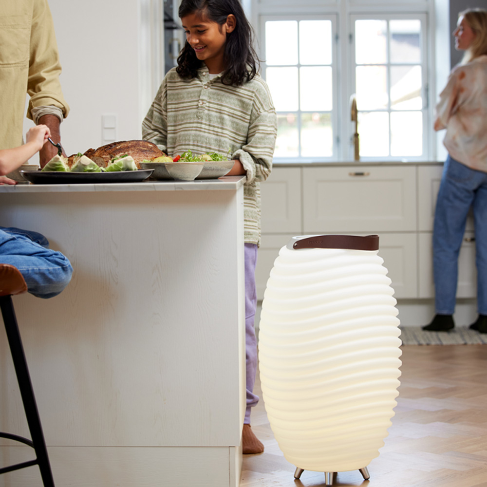 Kooduu Synergy - Lampe LED, enceinte Bluetooth & rafraîchisseur
