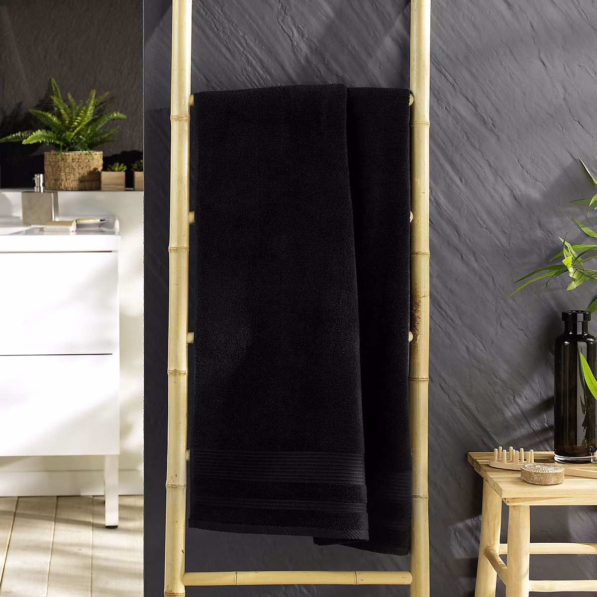 Drap de douche 70 × 130 cm eponge unie tendresse Noir