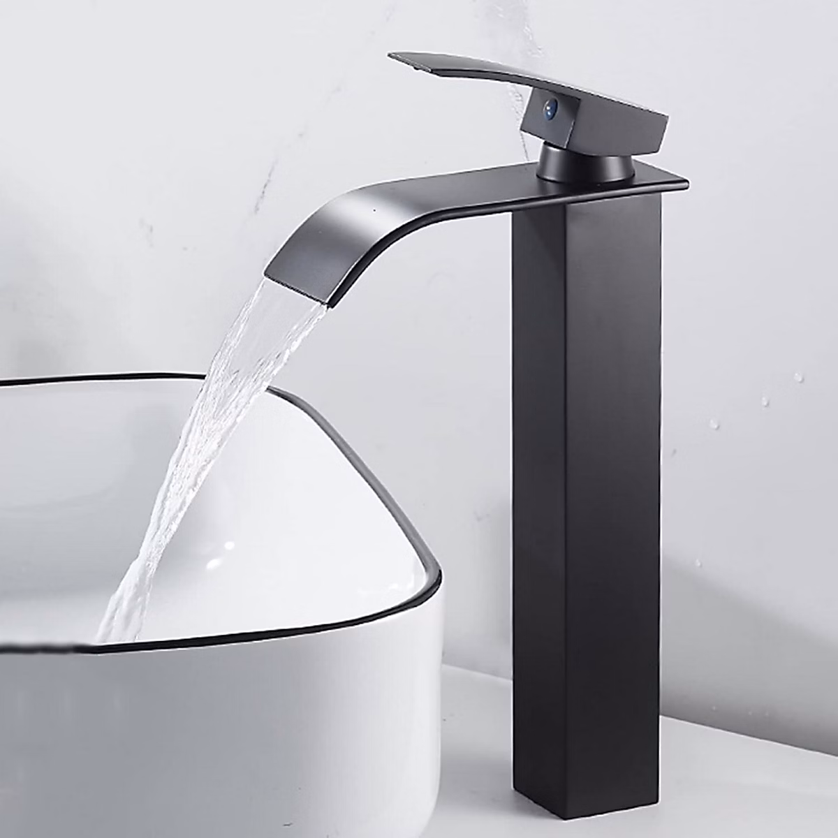 BASHLWUA Lavabo de salle de bain haut et noir en cascade – robinet de lavabo en acier inoxydable avec sortie en cascade